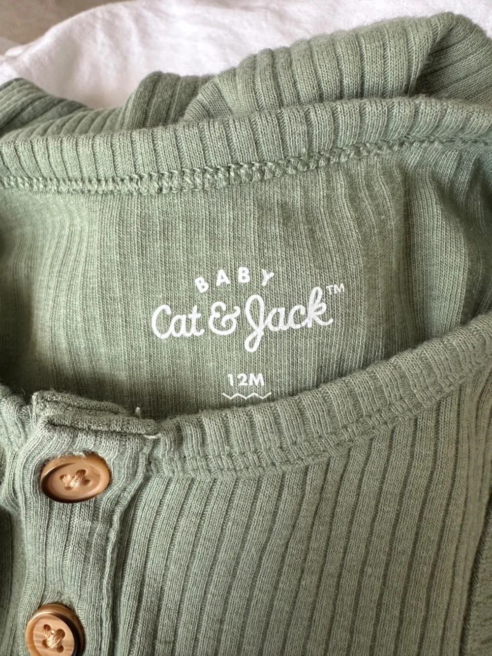 LIKE NEW Cat & Jack Gender Neutral Baby Romper Ribbed Sage Green Size 12m